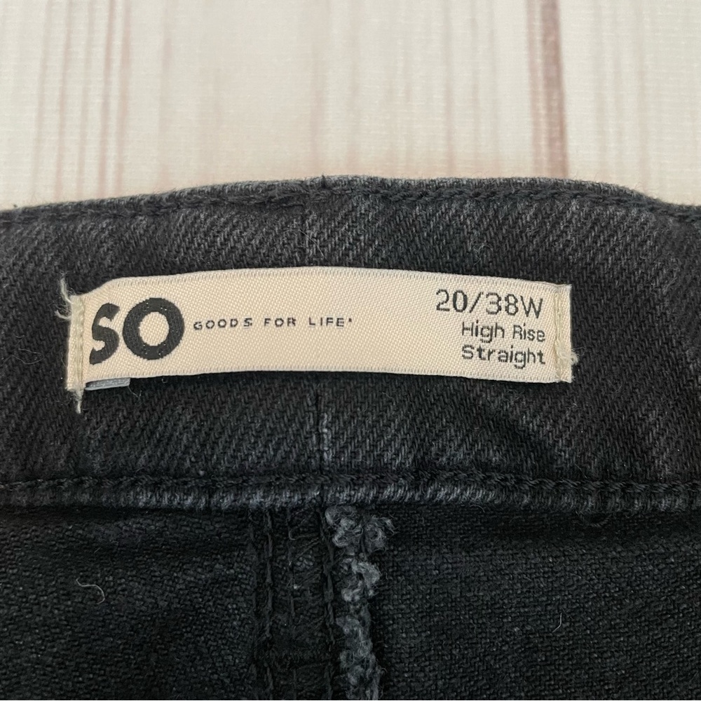 SO High Rise Straight Leg Cropped Jeans Women’s Plus Size 20 | 38W Black Grunge - Picture 10 of 13